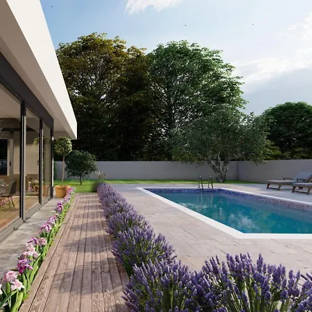 Alison With Private Pool, Sauna And Jacuzzi *